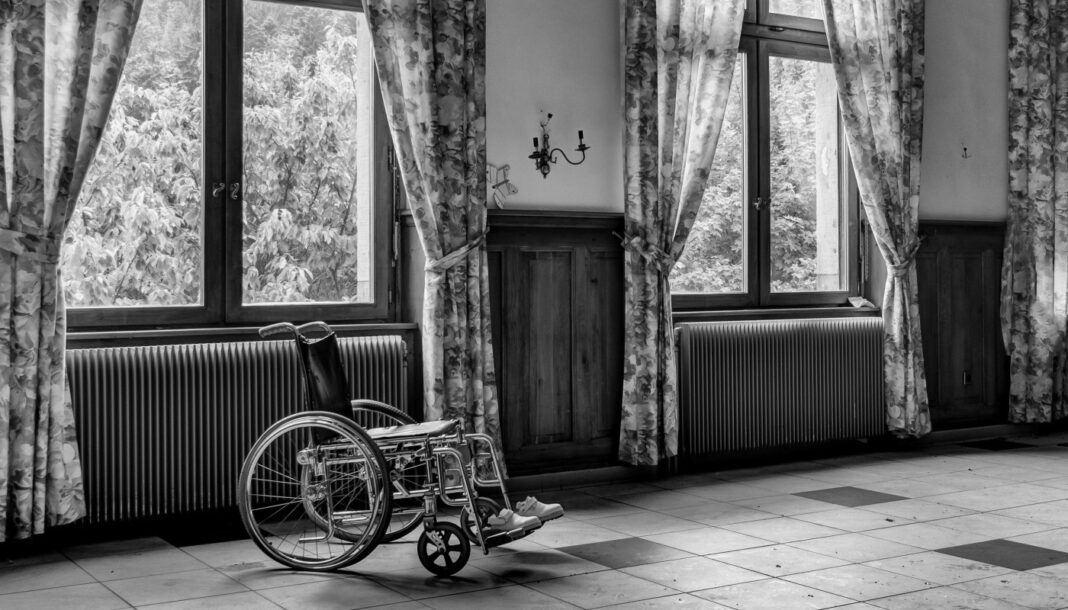 9,4 Prozent der Bevölkerung gelten als schwerbehindert. Fast die Hälfte ist 55 bis 74 Jahre alt