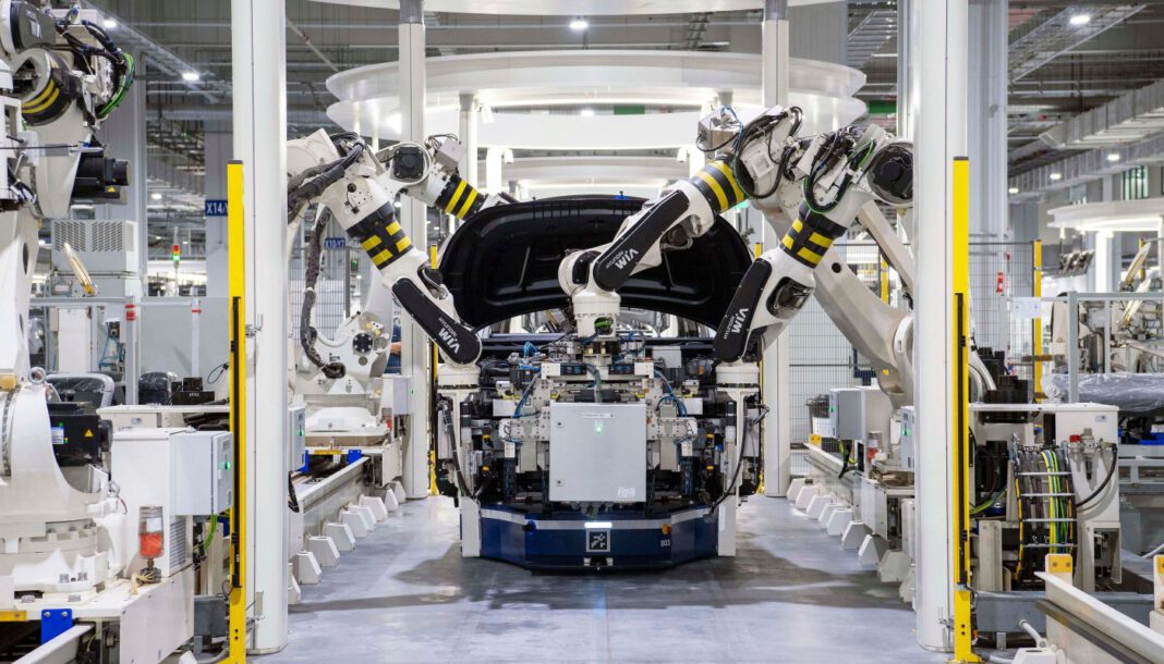Auftragsbestand der Industrie im Mai gestiegen: Maschinenbau treibt Zuwachs, Autoindustrie schwächer Auftragsbestand der Industrie im Mai gestiegen: Maschinenbau treibt Zuwachs, Autoindustrie schwächer