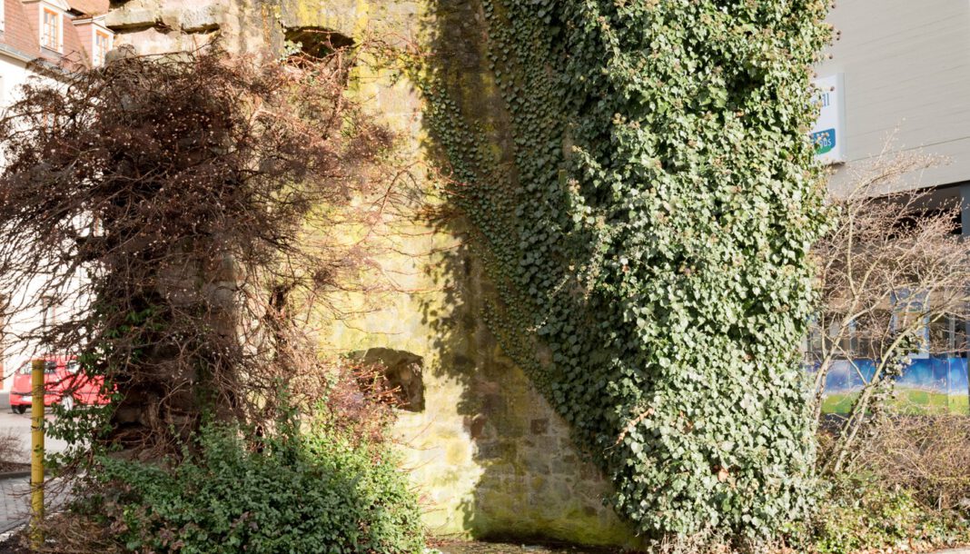 Bad Hersfeld: Halbseitige Sperrung am Peterstor und längere Sperrung der B 324